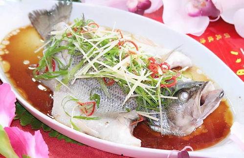 杀鲈鱼视频,揭秘杀鲈鱼视频背后的真相与争议