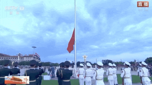 国歌升旗视频,升旗仪式的庄严瞬间