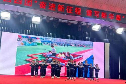 双人朗诵视频,双人朗诵视频情感演绎