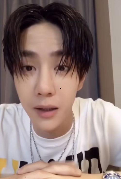 王一博直播视频,魅力四溢的舞台背后