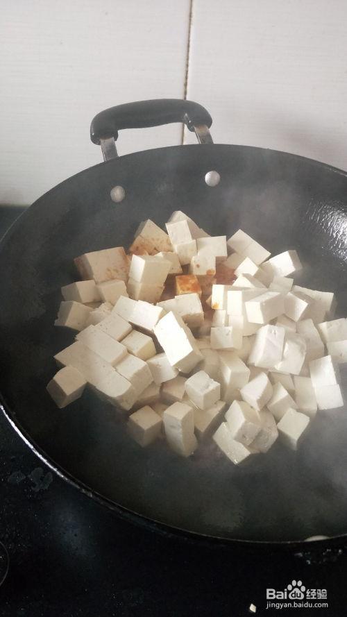 红烧豆腐做法视频,色泽诱人，口感鲜美的烹饪秘籍