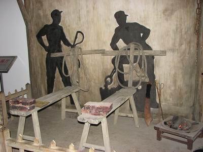 老虎凳视频,传统刑具背后的历史与真相