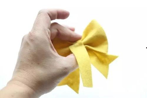 绑蝴蝶结视频,轻松学会优雅蝴蝶结技巧