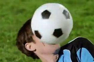 守门员搞笑视频,球门防线变欢乐剧场