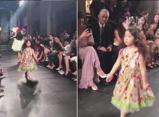 小孩走秀视频,萌娃走秀，展现童真魅力